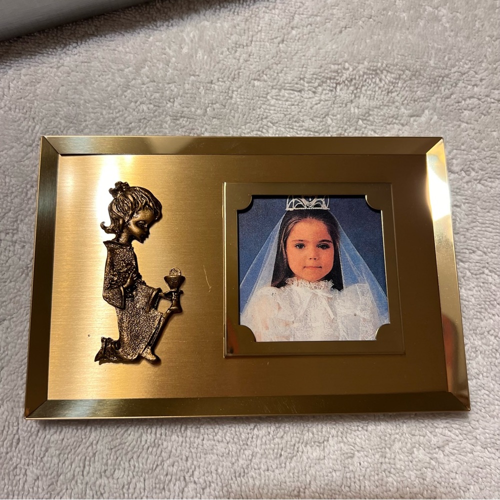 New Gold Tone Religious Picture Frame with Kneeling Angel 3D design  3x3